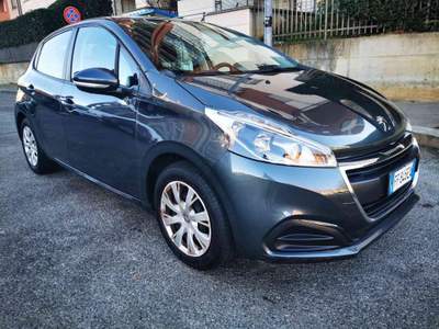 Peugeot 208 PureTech 68 5 porte Active Grigio usata Torino