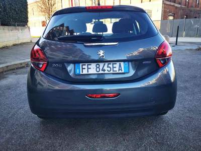 Peugeot 208 PureTech 68 5 porte Active Grigio usata Torino
