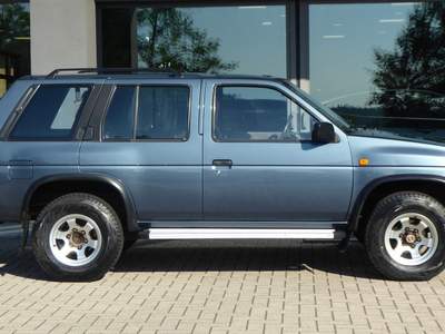 Nissan Terrano 3.0i V6 cat 5 porte ASI Grigio usata Quattro Castella