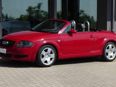 Audi TT Roadster 1.8 T 20V 225 cv Quattro Rosso usata Quattro Castella