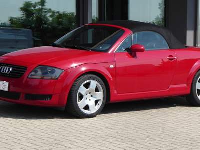Audi TT Roadster 1.8 T 20V 225 cv Quattro Rosso usata Quattro Castella