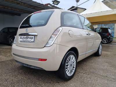 Lancia Ypsilon 1.2 Oro Bianco Grigio usata Sassari