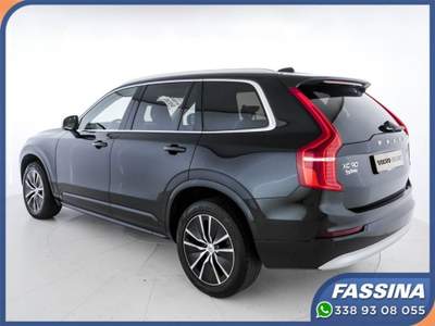 Volvo XC90 B5 (d) AWD Geartronic 7 posti Momentum Pro Nero usata Milano