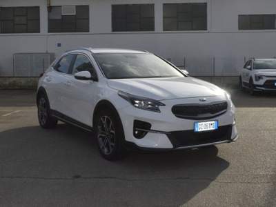 Kia XCeed 1.6 GDi 141 CV PHEV DCT High Tech Bianco usata Fondi