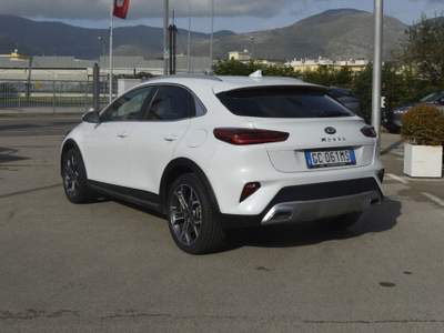 Kia XCeed 1.6 GDi 141 CV PHEV DCT High Tech Bianco usata Fondi