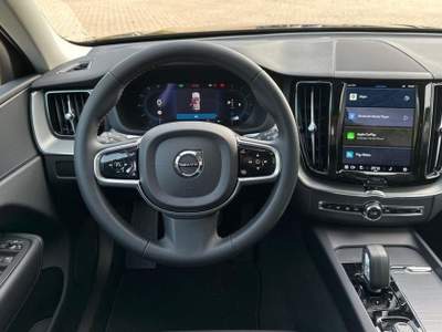 Volvo XC60 B4 automatico Plus Nero usata Castelnuovo Rangone