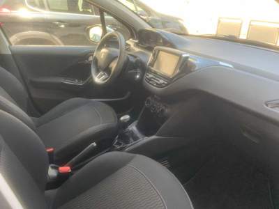 Peugeot 208 impianto gol Bianco usata Bracciano