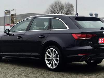 Audi A4 Avant 2.0 TDI 150 CV S line edition Blu/Azzurro usata Liscate