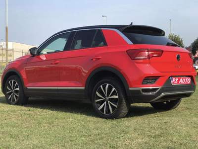 Volkswagen T-Roc 1.0 TSI Style Technology *TECK PAK* IVA* Rosso usata Liscate