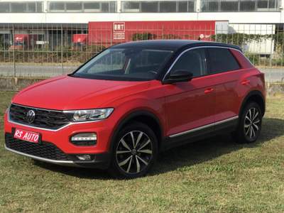 Volkswagen T-Roc 1.0 TSI Style Technology *TECK PAK* IVA* Rosso usata Liscate