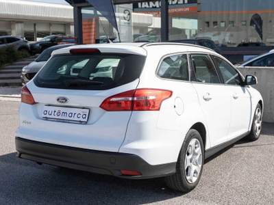 Ford Focus 1.5 TDCi 95 CV Start&Stop SW Business Bianco usata Silea