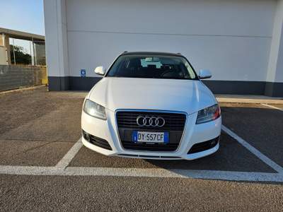 Audi A3 automatica tetto panoramico block shaft Bianco usata LEVERANO
