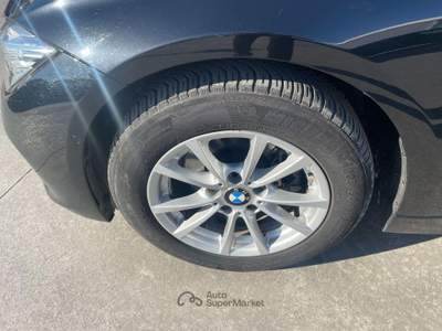 BMW Serie 3 318d 318d Touring Business Advantage aut. Nero usata Lucugnano