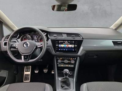 Volkswagen Touran 2.0 TDI 122 CV Active BlueMotion Technology Rosso usata Castelnuovo Rangone