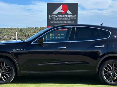 Maserati Levante V6 Diesel 250cv AWD Granlusso MY19 Nero usata Castellaneta