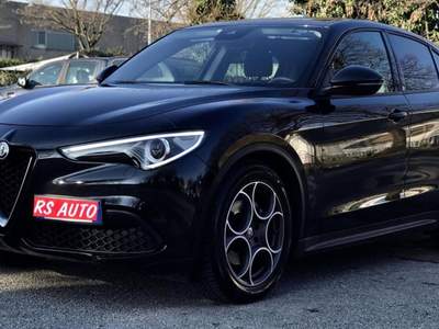 Alfa Romeo Stelvio 2.2 Turbodiesel 190 CV AT8 Q4 Sport-Tech Nero usata Liscate