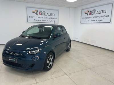 Fiat 500 Icon 3+1 42 kWh Verde usata Palermo