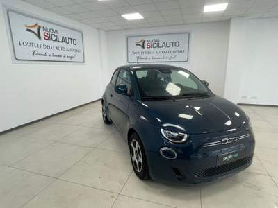 Fiat 500 Icon 3+1 42 kWh Verde usata Palermo