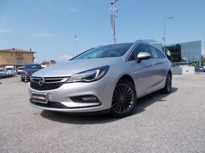 Opel Astra 1.6 CDTi 110CV S&S Sports Tourer Innovation Argento usata SAN VENDEMIANO