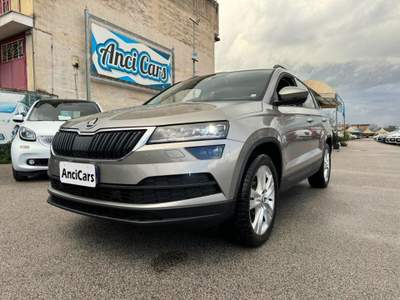 Skoda Karoq 2.0 TDI SCR 4x4 Style Grigio usata San Giuseppe Vesuviano