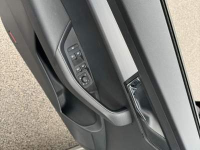 Skoda Karoq 2.0 TDI SCR 4x4 Style Grigio usata San Giuseppe Vesuviano