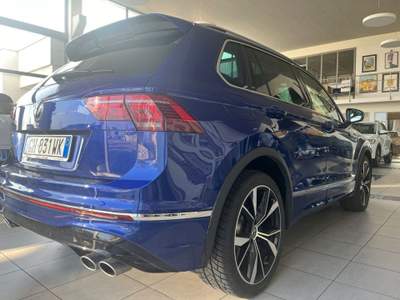 Volkswagen Tiguan 2.0 TSI R DSG 4MOTION Blu/Azzurro usata SAN GIORGIO PIACENTINO