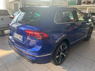 Volkswagen Tiguan 2.0 TSI R DSG 4MOTION Blu/Azzurro usata SAN GIORGIO PIACENTINO