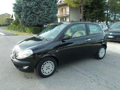 Lancia Ypsilon 1.3 MJT Oro Bianco Nero usata Montecassiano