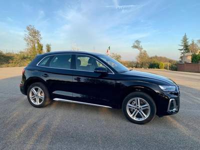 Audi Q5 40 TDI 204 CV quattro S tronic S line Nero usata Moncalvo