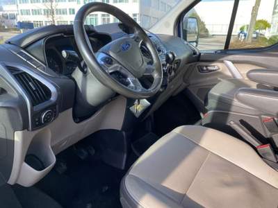 Ford Tourneo Custom 310 2.0 TDCi 170CV PC Titanium Blu/Azzurro usata Castelnuovo Rangone