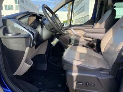Ford Tourneo Custom 310 2.0 TDCi 170CV PC Titanium Blu/Azzurro usata Castelnuovo Rangone