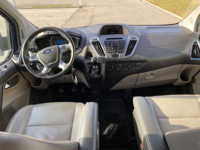 Ford Tourneo Custom 310 2.0 TDCi 170CV PC Titanium Blu/Azzurro usata Castelnuovo Rangone