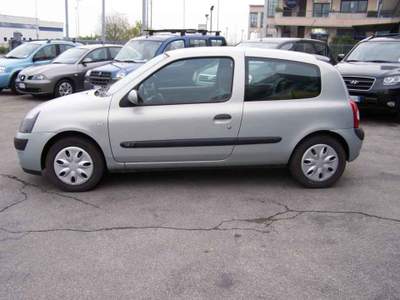 Renault Clio 1.2 16V cat 3 porte Limited Grigio usata Castelnuovo Rangone