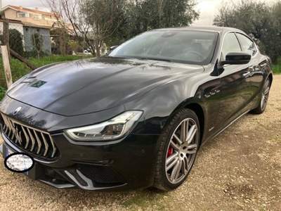 Maserati Ghibli V6 430 CV Nero usata Cassino