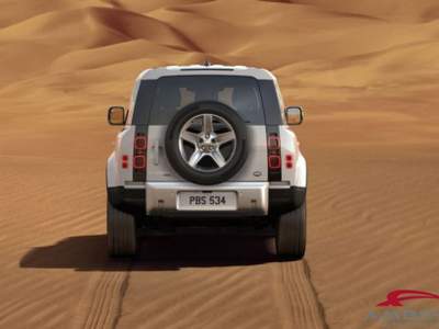 Land Rover Defender 90 3.0D I6 300 CV AWD Auto SE Bianco usata Corciano