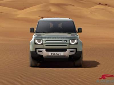 Land Rover Defender 90 3.0D I6 300 CV AWD Auto SE Verde usata Corciano