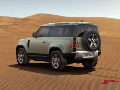 Land Rover Defender 90 3.0D I6 300 CV AWD Auto SE Verde usata Corciano