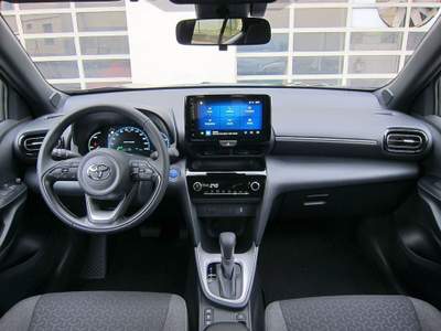 Toyota Yaris Cross 1.5 HYBRID 4x4 130cv TREND/LOUNGE/PREMIERE MY 2024 Bianco usata Olgiate Molgora