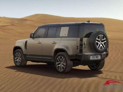 Land Rover Defender 110 2.0 Si4 PHEV 404 CV AWD Auto X Marrone usata Corciano