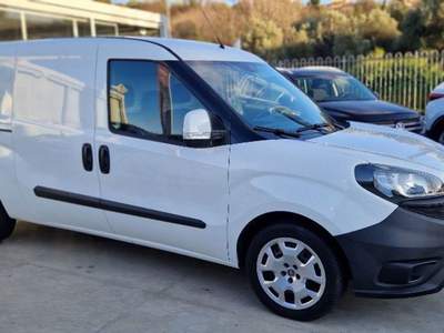 Fiat Doblò Doblò 1.6 MJT 105CV PL-TN Cargo Maxi Lamierato 3 p Bianco usata Polistena