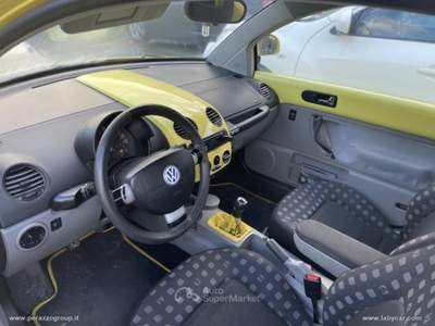 Volkswagen New Beetle New Beetle 1.9 TDI Giallo usata Santa Marina