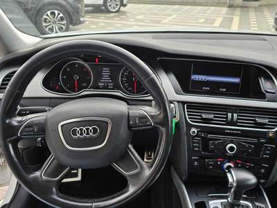 Audi A4 Audi A4 Avant 2.0 TDI 143 CV F.AP. multitronic Bianco usata Castrovillari