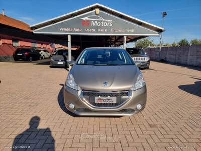 Peugeot 208 208 1.2 VTi 82 CV 5p. Access PEUGEOT 208 1.2 82 CV 5 PORTE OK NEOPATENTATI usata Torino