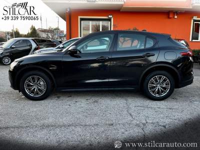 Alfa Romeo Stelvio 2.2 210CV AT8 Q4 4x4 SUPER Nero usata Grottaminarda