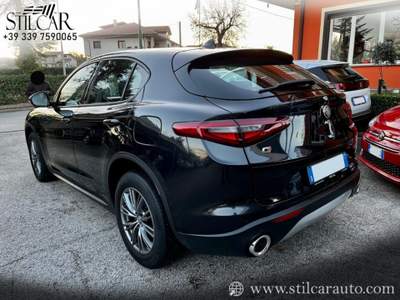 Alfa Romeo Stelvio 2.2 210CV AT8 Q4 4x4 SUPER Nero usata Grottaminarda