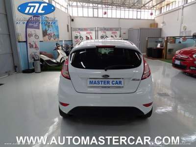 Ford Fiesta Fiesta 1.5 TDCi 75 CV 5p. Titanium                                                         Bianco usata Cerignola