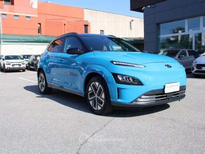 Hyundai Kona EV NEW EV FL 64KWH XCLASS + TT Blu/Azzurro usata Bolzano
