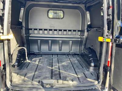 Ford Tourneo Custom 310 2.0 TDCi 170CV N1 6 posti + iva Nero usata Nicosia