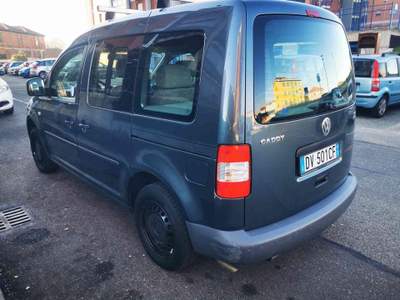 Volkswagen Caddy 2.0 Ecofuel 7 POSTI Life Style Grigio usata Torino