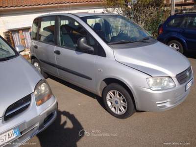 Fiat Multipla Multipla 1.6 16V Natural Power Dynamic Grigio usata Zafferana Etnea